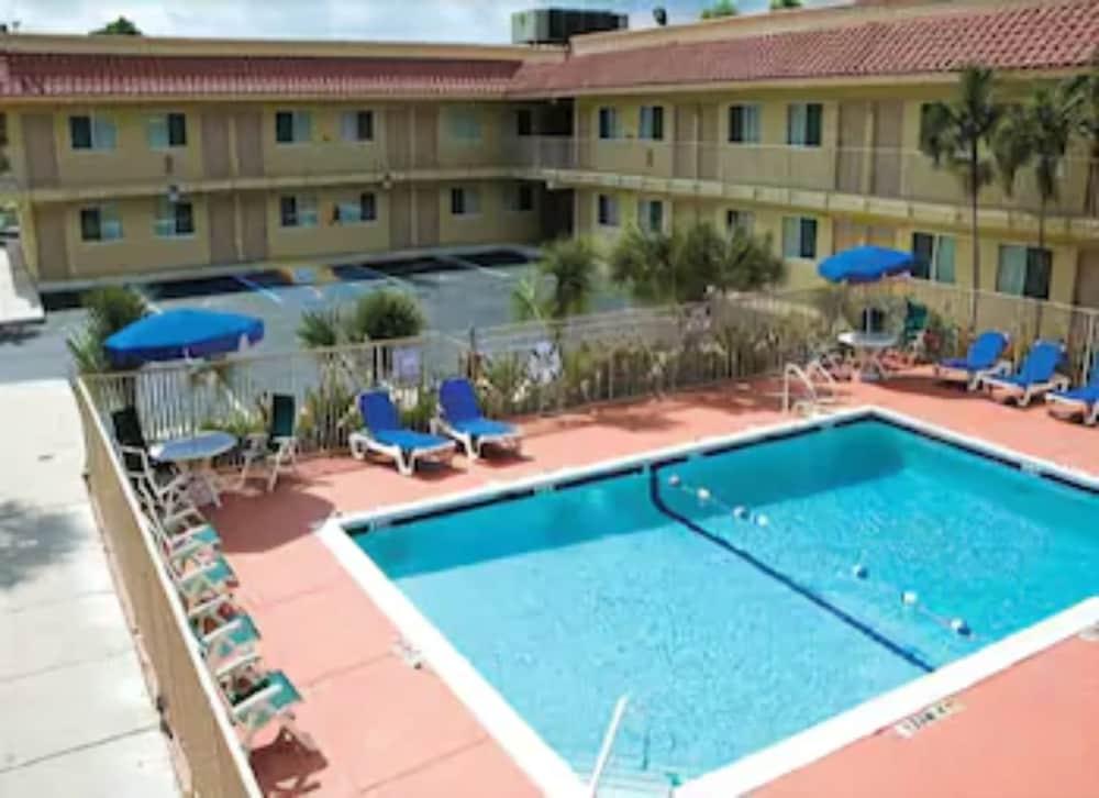 Motel 6 Riviera Beach Fl Exteriér fotografie